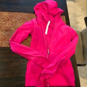 LULULEMON Pink in flux  reversible jacket ,SIZE 6,NWOT, MSRP$128, HTF color